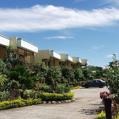 Grand West Villas Nadi Exterior photo