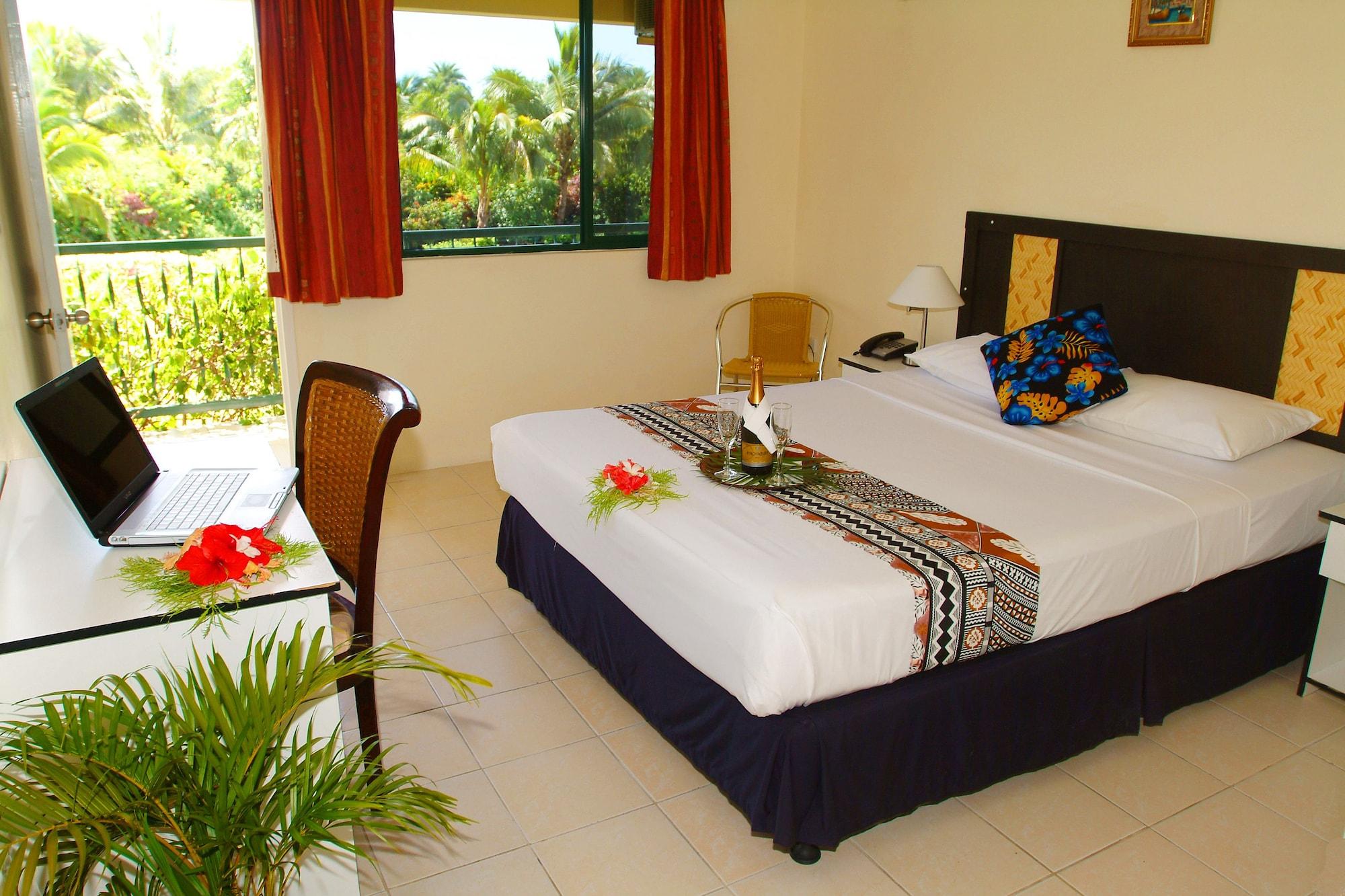 Grand West Villas Nadi Room photo