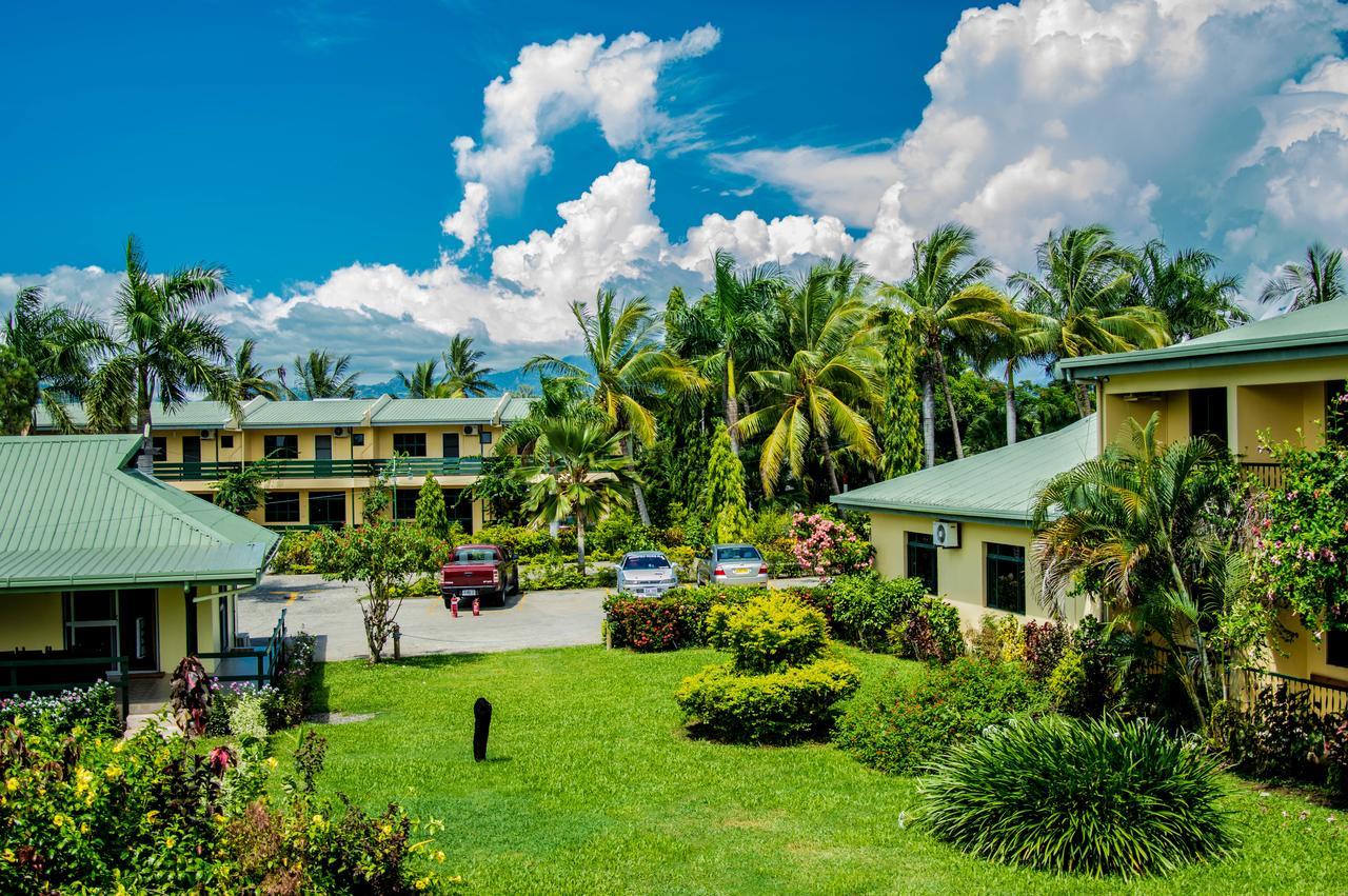 Grand West Villas Nadi Exterior photo