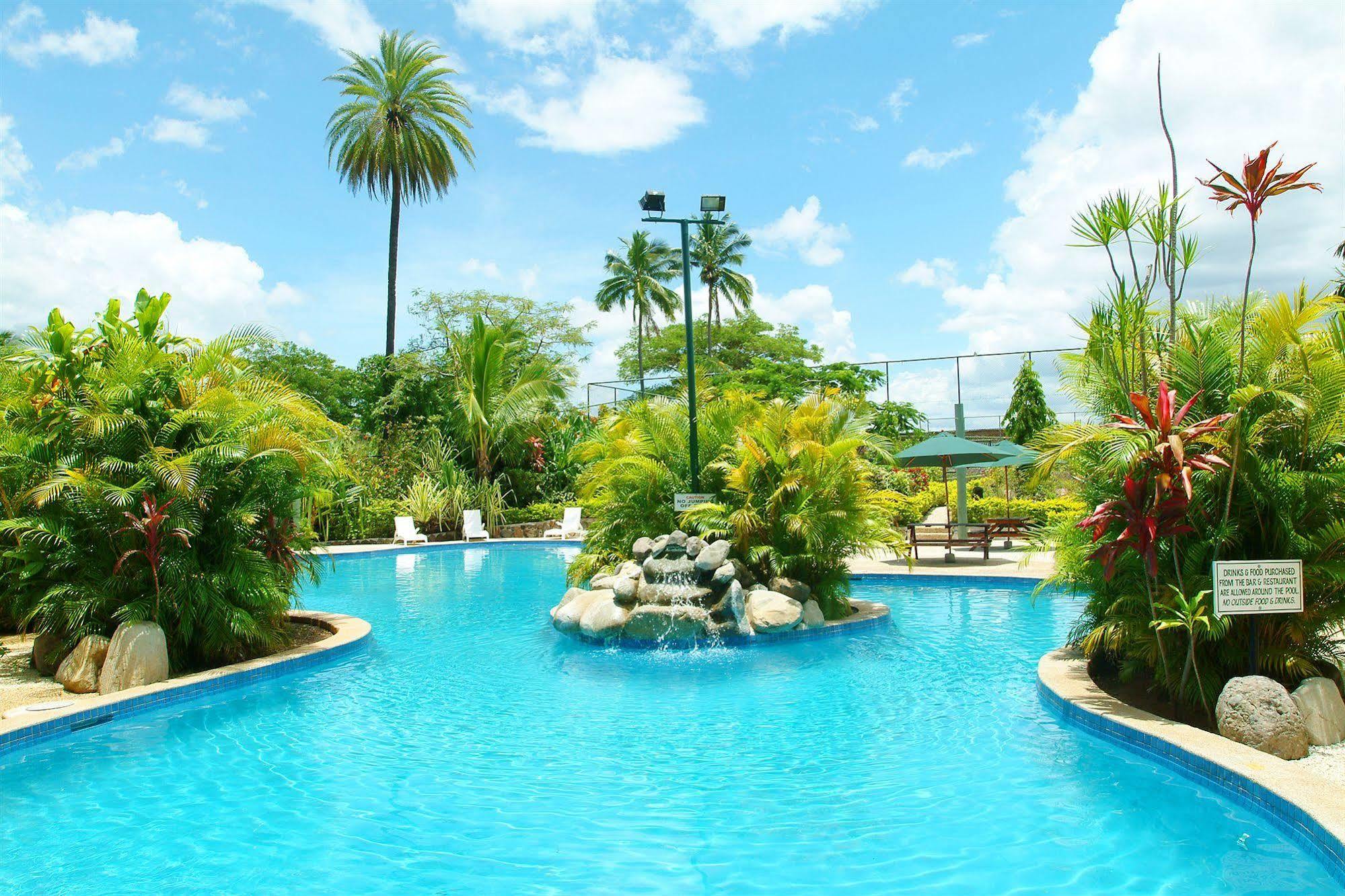 Grand West Villas Nadi Exterior photo