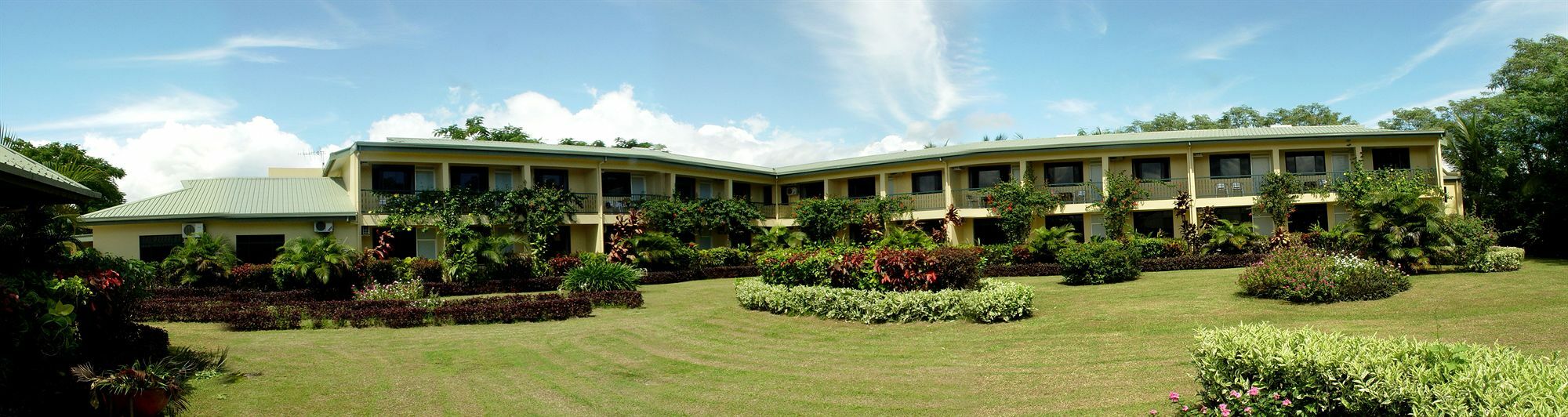 Grand West Villas Nadi Exterior photo