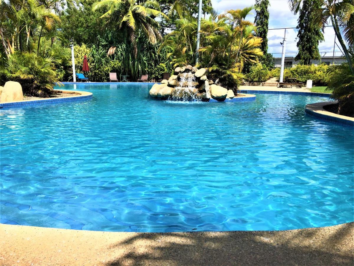Grand West Villas Nadi Exterior photo